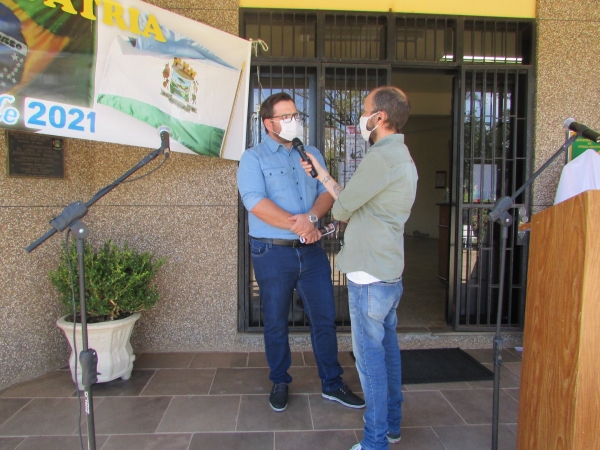 Realizada em frente ao Centro Administrativo Municipal de Pinhal Grande, abertura Oficial da Semana da Pátria e Semana Farroupilha Realizada em frente ao Centro Administrativo Municipal de Pinhal Grande, abertura Oficial da Semana da Pátria e Semana Farroupilha