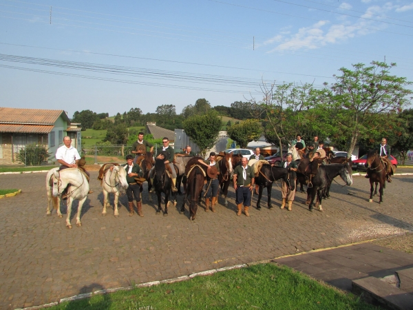 Abertura das Comemorações da Semana Farroupilha em Pinhal Grande é Recheada de Cultura e Tradição Abertura das Comemorações da Semana Farroupilha em Pinhal Grande é Recheada de Cultura e Tradição