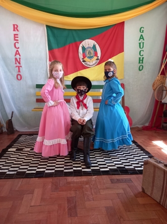 Sancionada Lei que Inclui Conteúdo Sobre Cultura Tradicionalista nas Escolas da Rede Municipal de Pinhal Grande Sancionada Lei que Inclui Conteúdo Sobre Cultura Tradicionalista nas Escolas da Rede Municipal de Pinhal Grande