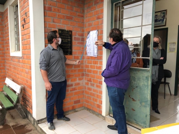 Departamento de Cultura e Turismo Realiza Entrega da Premiação com Exposição de Fotos do Concurso PINHAL GRANDE EM LENTES faz homenagem a Ireny Genro Appel Patrona da Casa de Cultura e Descerramento da Placa com Nomeação Oficial do Museu Departamento de Cultura e Turismo Realiza Entrega da Premiação com Exposição de Fotos do Concurso PINHAL GRANDE EM LENTES faz homenagem a Ireny Genro Appel Patrona da Casa de Cultura e Descerramento da Placa com Nomeação Oficial do Museu