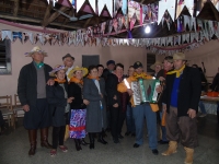 Terceira idade realiza festa na Comunidade da Encruzilhada Terceira idade realiza festa na Comunidade da Encruzilhada