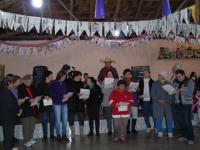 Terceira idade realiza festa na Comunidade da Encruzilhada Terceira idade realiza festa na Comunidade da Encruzilhada