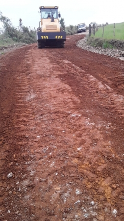 Secretaria de Obras Trabalha na Melhoria das Estradas do Município após Período Chuvoso Secretaria de Obras Trabalha na Melhoria das Estradas do Município após Período Chuvoso