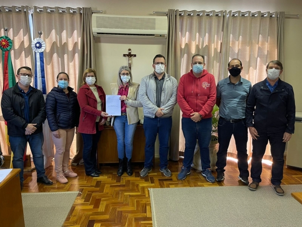 Pinhal Grande Fecha Parceria com Nova Palma e Ivorá Para Implementar o Serviço do SAMU no Município Pinhal Grande Fecha Parceria com Nova Palma e Ivorá Para Implementar o Serviço do SAMU no Município