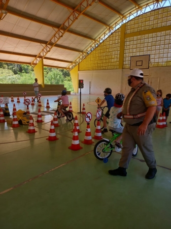 O Mês das Crianças foi Marcado por Muita Diversão e Aprendizado na EMEF José Rubin Filho O Mês das Crianças foi Marcado por Muita Diversão e Aprendizado na EMEF José Rubin Filho