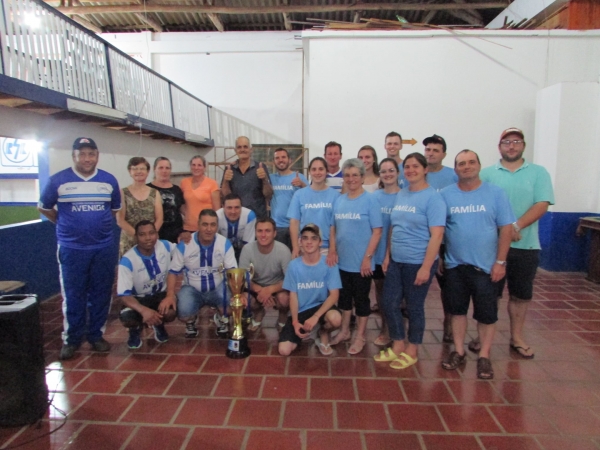 Avenida Vence Torneio de Bocha-Trio Luca Aliceo Piovesan Manfio e Levanta sua Primeira Taça Depois da Reforma da Chancha do Clube Avenida Vence Torneio de Bocha-Trio Luca Aliceo Piovesan Manfio e Levanta sua Primeira Taça Depois da Reforma da Chancha do Clube