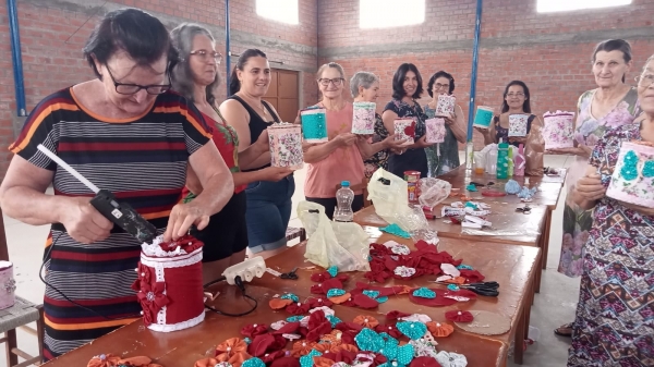 Divulgado os Trabalhos de Grupos da 3º Idada do Municipio Realizado Entre Agosto e Dezembro de 2021 Divulgado os Trabalhos de Grupos da 3º Idada do Municipio Realizado Entre Agosto e Dezembro de 2021