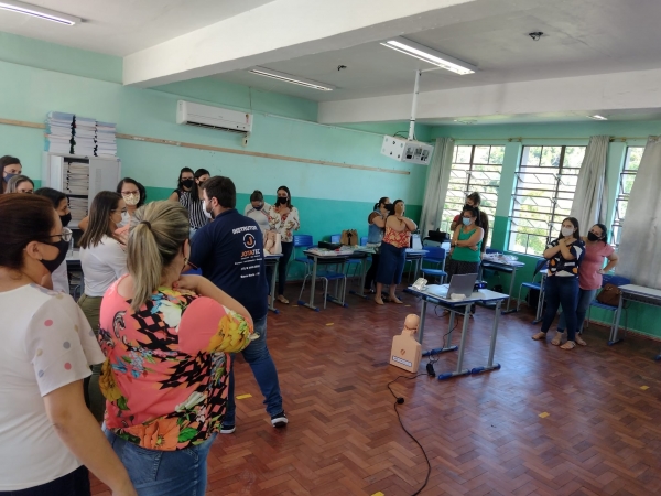Secretaria de Educação de Pinhal Grande Realiza Capacitação de Segurança em Ambiente Escolar Para Equipe de Professores e Se Torna a Primeira Cidade do Estado a Receber o Curso a Cumprir a Exigência da Lei Lucass Secretaria de Educação de Pinhal Grande Realiza Capacitação de Segurança em Ambiente Escolar Para Equipe de Professores e Se Torna a Primeira Cidade do Estado a Receber o Curso a Cumprir a Exigência da Lei Lucass