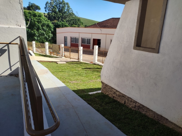 OBRA CONCLUÍDA: Entregue a Terceira e Última Etapa de Eevitalização da Área Externa da Escola Municipal José Rubin Filho no Bairro São José em Pinhal Grande OBRA CONCLUÍDA: Entregue a Terceira e Última Etapa de Eevitalização da Área Externa da Escola Municipal José Rubin Filho no Bairro São José em Pinhal Grande