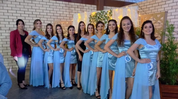 Escolha das Soberanas: Prefeitura Municipal de Pinhal Grande Disponibiliza os Links Para Download do Desfile da Escolha Das Soberanas do Município Escolha das Soberanas: Prefeitura Municipal de Pinhal Grande Disponibiliza os Links Para Download do Desfile da Escolha Das Soberanas do Município