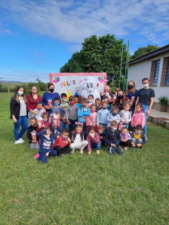 Coelhinho da Páscoa Visita Escolas Municipais De Pinhal Grande E Alunos Participam De Atividades Ligadas A Data Comemorativas Coelhinho da Páscoa Visita Escolas Municipais De Pinhal Grande E Alunos Participam De Atividades Ligadas A Data Comemorativas