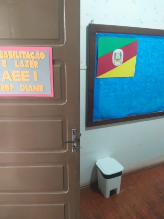 ARROMBAMENTO E FURTO: ESCOLA ESPECIAL POSSO VIVER SOFRE ARROMBAMENTO E TEM VÁRIOS OBJETOS E MANTIMENTOS FURTADOS ARROMBAMENTO E FURTO: ESCOLA ESPECIAL POSSO VIVER SOFRE ARROMBAMENTO E TEM VÁRIOS OBJETOS E MANTIMENTOS FURTADOS