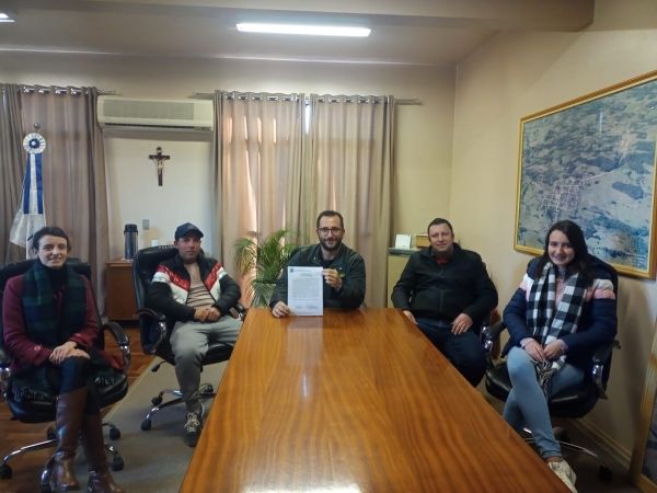 REVITALIZAÇÃO DA PRAÇA: ASSINADA ORDEM DE SERVIÇO PARA CONCLUSÃO DA SEGUNDA ETAPA DE REFORMA E REVITALIZAÇÃO DA PRAÇA CAMPOS SALLES NO BAIRRO LIMEIRA REVITALIZAÇÃO DA PRAÇA: ASSINADA ORDEM DE SERVIÇO PARA CONCLUSÃO DA SEGUNDA ETAPA DE REFORMA E REVITALIZAÇÃO DA PRAÇA CAMPOS SALLES NO BAIRRO LIMEIRA