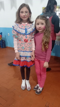 PRIMEIRO SÃO JOÃO: ALUNOS DA ESCOLA INFANTIL CARMELINDA COCCO PARTICIPAM DA PRIMEIRA FESTA JUNINA DE SUAS VIDAS PRIMEIRO SÃO JOÃO: ALUNOS DA ESCOLA INFANTIL CARMELINDA COCCO PARTICIPAM DA PRIMEIRA FESTA JUNINA DE SUAS VIDAS