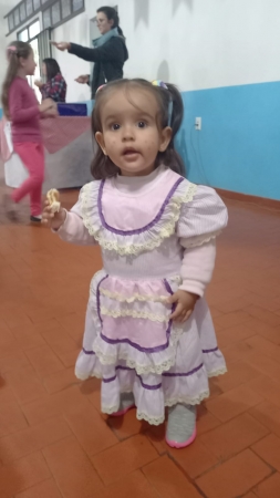PRIMEIRO SÃO JOÃO: ALUNOS DA ESCOLA INFANTIL CARMELINDA COCCO PARTICIPAM DA PRIMEIRA FESTA JUNINA DE SUAS VIDAS PRIMEIRO SÃO JOÃO: ALUNOS DA ESCOLA INFANTIL CARMELINDA COCCO PARTICIPAM DA PRIMEIRA FESTA JUNINA DE SUAS VIDAS
