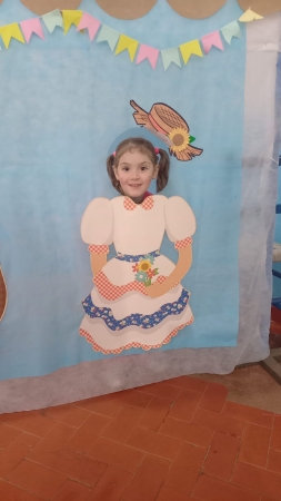 PRIMEIRO SÃO JOÃO: ALUNOS DA ESCOLA INFANTIL CARMELINDA COCCO PARTICIPAM DA PRIMEIRA FESTA JUNINA DE SUAS VIDAS PRIMEIRO SÃO JOÃO: ALUNOS DA ESCOLA INFANTIL CARMELINDA COCCO PARTICIPAM DA PRIMEIRA FESTA JUNINA DE SUAS VIDAS