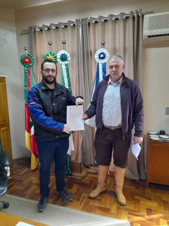 NOVO CRAS: DEPUTADO FEDERAL OSMAR TERRA DESTINA EMENDA PARLAMENTAR AO MUNICÍPIO DE PINHAL GRANDE NOVO CRAS: DEPUTADO FEDERAL OSMAR TERRA DESTINA EMENDA PARLAMENTAR AO MUNICÍPIO DE PINHAL GRANDE