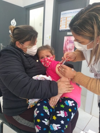 IMUNIZAÇÃO: CAMPANHA DE VACINAÇÃO CONTRA POLIOMIELITE E MULTIVACINAÇÃO COMEÇAM EM 8 DE AGOSTO: SEGUEM TAMBÉM AS VACINAÇÕES CONTRA A COVID-19 E CONTRA A GRIPE IMUNIZAÇÃO: CAMPANHA DE VACINAÇÃO CONTRA POLIOMIELITE E MULTIVACINAÇÃO COMEÇAM EM 8 DE AGOSTO: SEGUEM TAMBÉM AS VACINAÇÕES CONTRA A COVID-19 E CONTRA A GRIPE