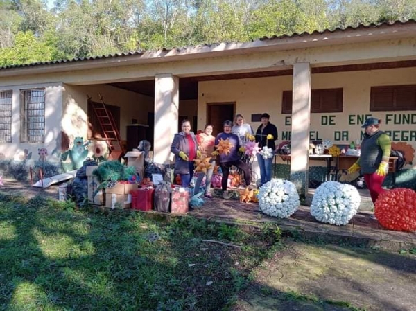 NATAL DA FRATERNIDADE: DEPARTAMENTO DE CULTURA E TURISMO INICIA PREPARATIVOS PARA O NATAL 2022 DE PINHAL GRANDE NATAL DA FRATERNIDADE: DEPARTAMENTO DE CULTURA E TURISMO INICIA PREPARATIVOS PARA O NATAL 2022 DE PINHAL GRANDE