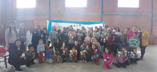 POSSO VIVER: ENCERRAMENTO DA SEMANA DA CRIANÇA COM DEFICIÊNCIA INTELECTUAL E MÚLTIPLA DA ESCOLA ESPECIAL NA COMUNIDADE DO SOBRADO POSSO VIVER: ENCERRAMENTO DA SEMANA DA CRIANÇA COM DEFICIÊNCIA INTELECTUAL E MÚLTIPLA DA ESCOLA ESPECIAL NA COMUNIDADE DO SOBRADO