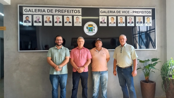 INAUGURADA NOVA GALERIA DE PREFEITOS E VICE-PREFEITOS DE PINHAL GRANDE INAUGURADA NOVA GALERIA DE PREFEITOS E VICE-PREFEITOS DE PINHAL GRANDE