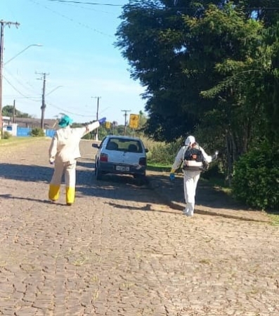 SECRETARIA MUNICIPAL DE SAÚDE REALIZA AÇÃO DE COMBATE AO MOSQUITO AEDES AEGYPTI TRANSMISSOR DA DENGUE SECRETARIA MUNICIPAL DE SAÚDE REALIZA AÇÃO DE COMBATE AO MOSQUITO AEDES AEGYPTI TRANSMISSOR DA DENGUE