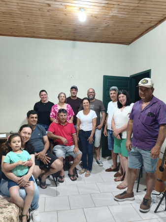 CAMINHOS DAS ÁGUAS: PRIMEIROS PASSOS PARA UM NOVO ROTEIRO DE TURISMO RURAL EM PINHAL GRANDE CAMINHOS DAS ÁGUAS: PRIMEIROS PASSOS PARA UM NOVO ROTEIRO DE TURISMO RURAL EM PINHAL GRANDE