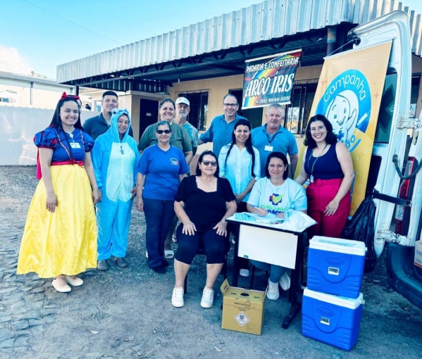 CARAVANA DA VACINAÇÃO APLICA MAIS DE 150 DOSES EM PINHAL GRANDE CARAVANA DA VACINAÇÃO APLICA MAIS DE 150 DOSES EM PINHAL GRANDE
