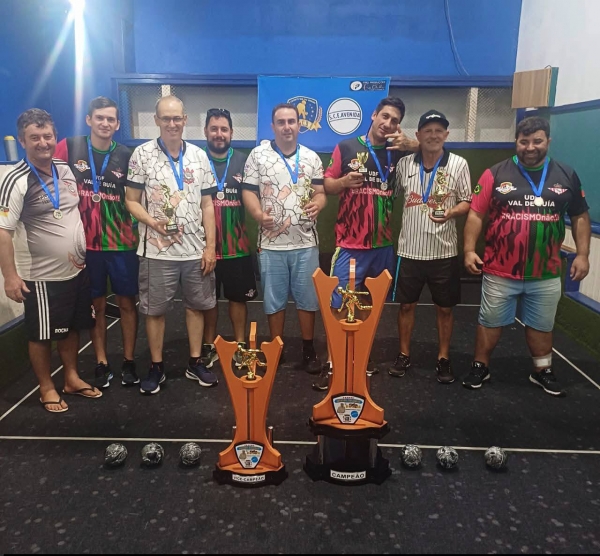 TORNEIO DE BOCHAS INTEGRA PROGRAMAÇÃO DOS 34 ANOS DE PINHAL GRANDE TORNEIO DE BOCHAS INTEGRA PROGRAMAÇÃO DOS 34 ANOS DE PINHAL GRANDE