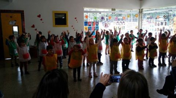 Comemoração dia das Mães Comemoração dia das Mães