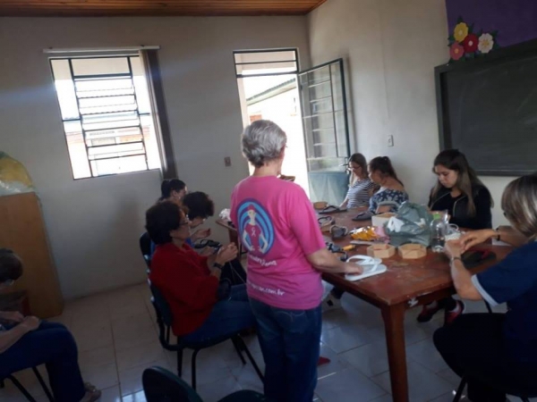 REALIZADO PELO CRAS CURSO DE MACRAMÊ EM CHINELO REALIZADO PELO CRAS CURSO DE MACRAMÊ EM CHINELO