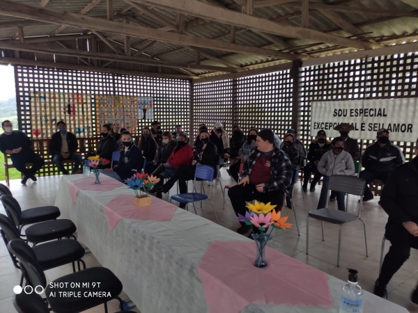 INICIARAM NA ÚLTIMA SEGUNDA-FEIRA ATIVIDADES DA SEMANA DA PESSOA COM DEFICIÊNCIA INTELECTUAL E MÚLTIPLA DA EMEE POSSO VIVER INICIARAM NA ÚLTIMA SEGUNDA-FEIRA ATIVIDADES DA SEMANA DA PESSOA COM DEFICIÊNCIA INTELECTUAL E MÚLTIPLA DA EMEE POSSO VIVER