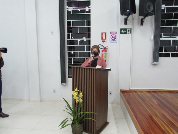 Sessão Solene Com Condecoração de Cidadão Honorário ao Escritor Dr. Firmino Chagas Da Costa e Certificação de Reconhecimento aos Profissionais da Saúde