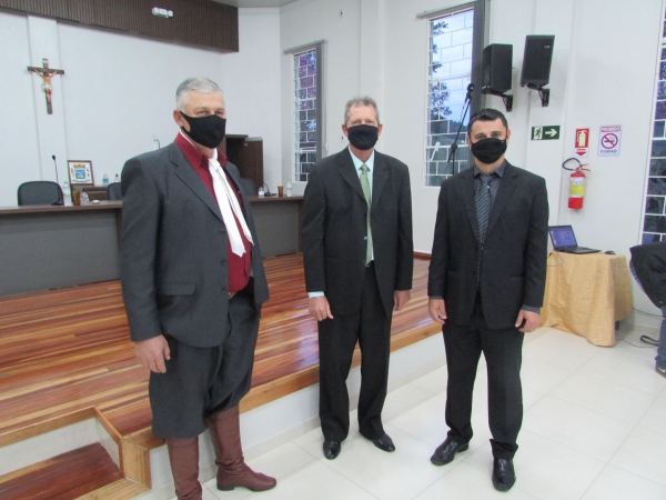 Sessão Solene Com Condecoração de Cidadão Honorário ao Escritor Dr. Firmino Chagas Da Costa e Certificação de Reconhecimento aos Profissionais da Saúde